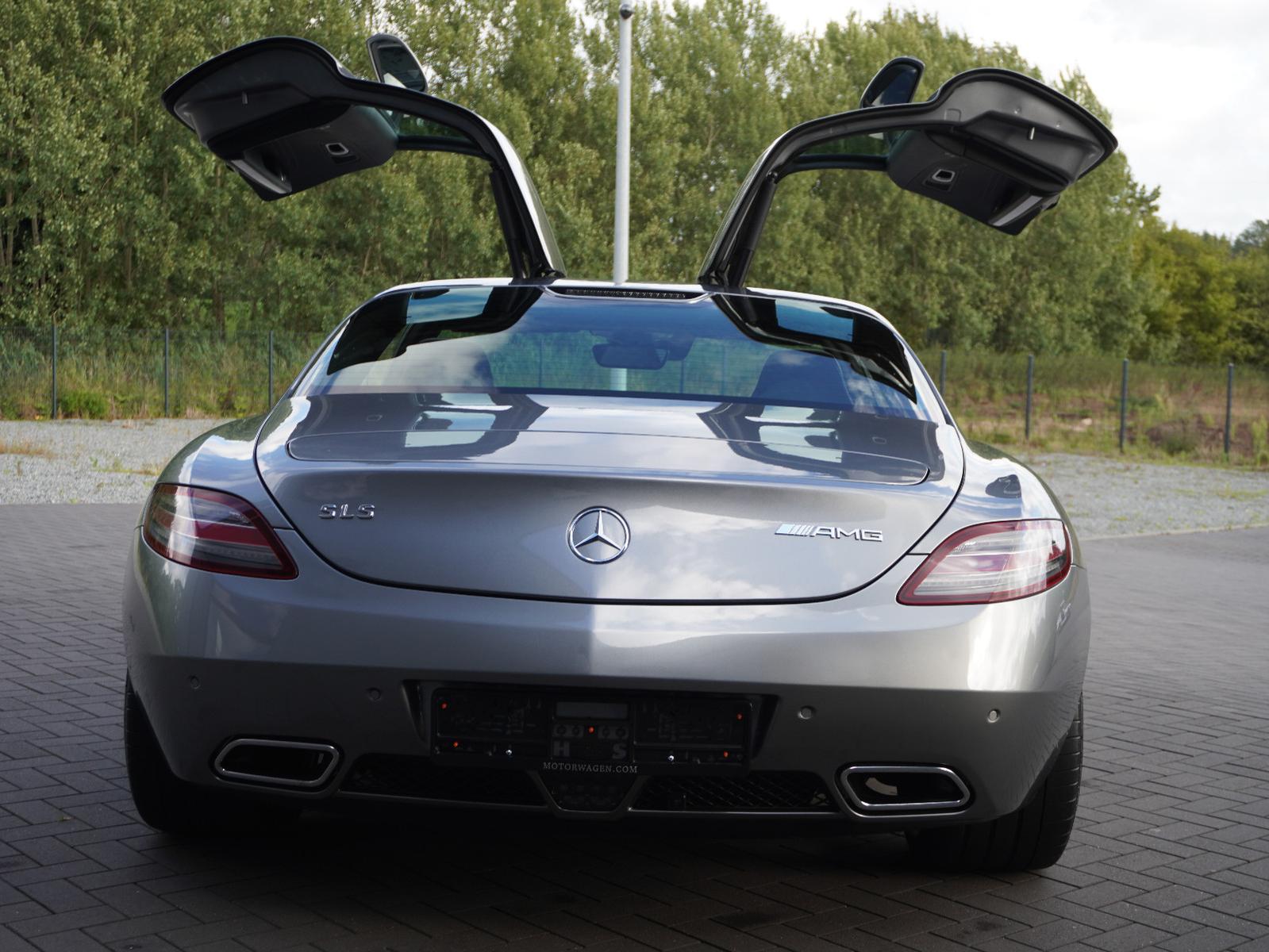 MERCEDES-BENZ SLS AMG 6.3 V8 IMOLA GRAU