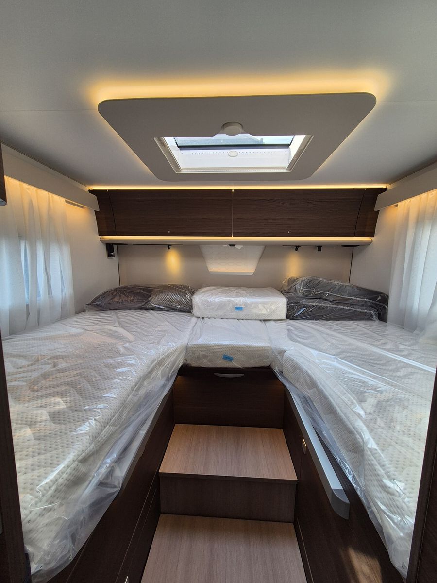 Fahrzeugabbildung Adria Sonic Supreme 700 DL Alde,LED,Backofen,Navi+RFK