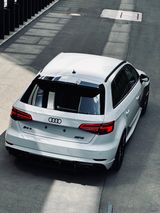 Audi RS3 2.5 TFSI S tronic quattro Sportback - - Audi RS3: Weiß