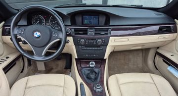 BMW 318 - 12