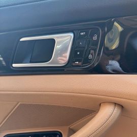 Porsche Panamera - 6