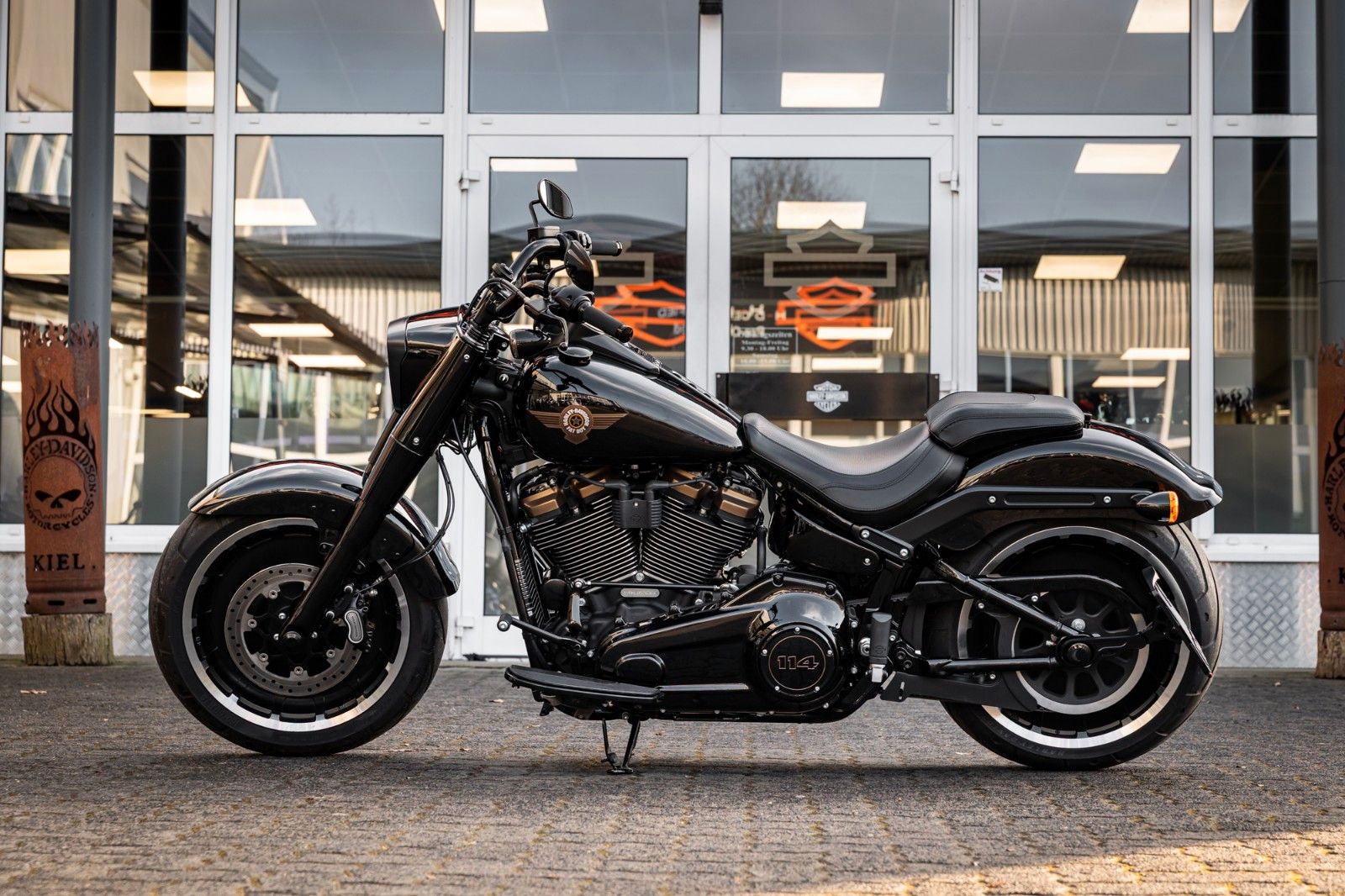Fahrzeugabbildung Harley-Davidson Softail Fat Boy 30th Anniversary -Jekill & Hyde-