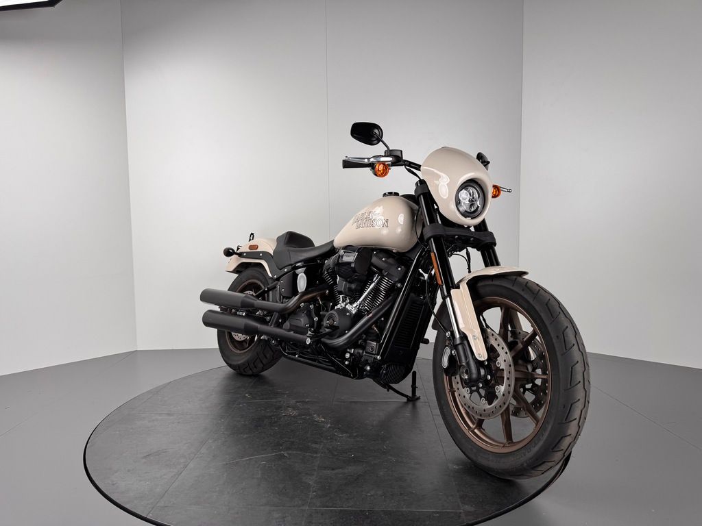 Fahrzeugabbildung Harley-Davidson LOW RIDER S FXLRS *NEUWERTIG *5HD1