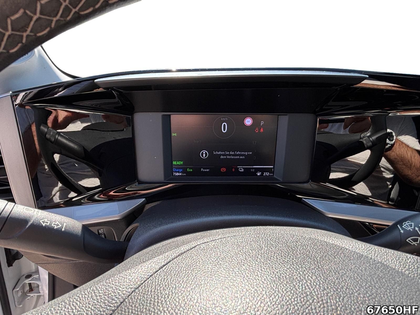 Fahrzeugabbildung Opel Mokka -e Elegance