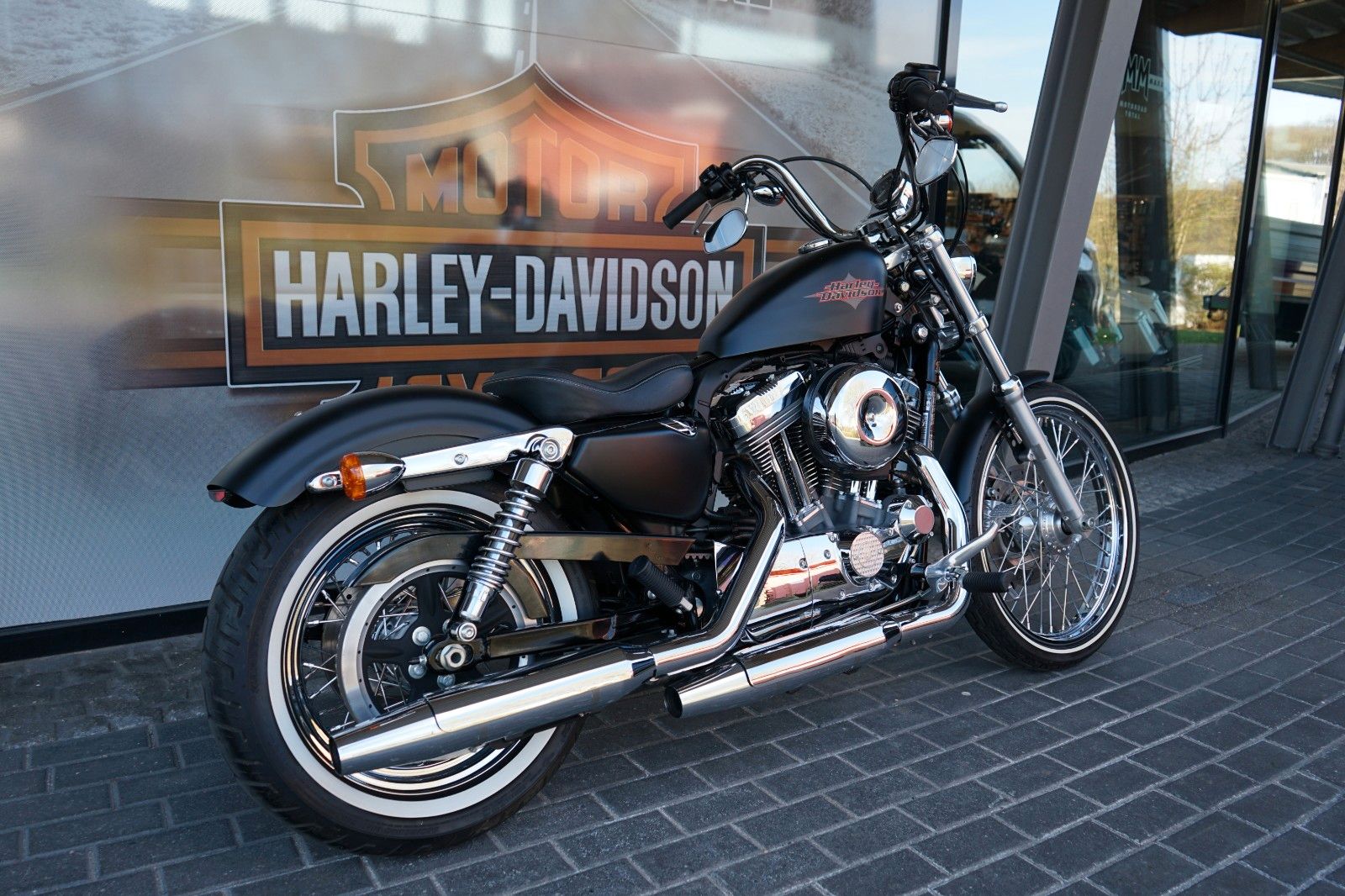 Fahrzeugabbildung Harley-Davidson Sportster 1200 72 - Wenig KM - Neuwertig - 5HD