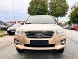 Toyota RAV 4 2,0-l-Valvematic 4x4 Sol - Toyota RAV 4: Allradantrieb, Sol
