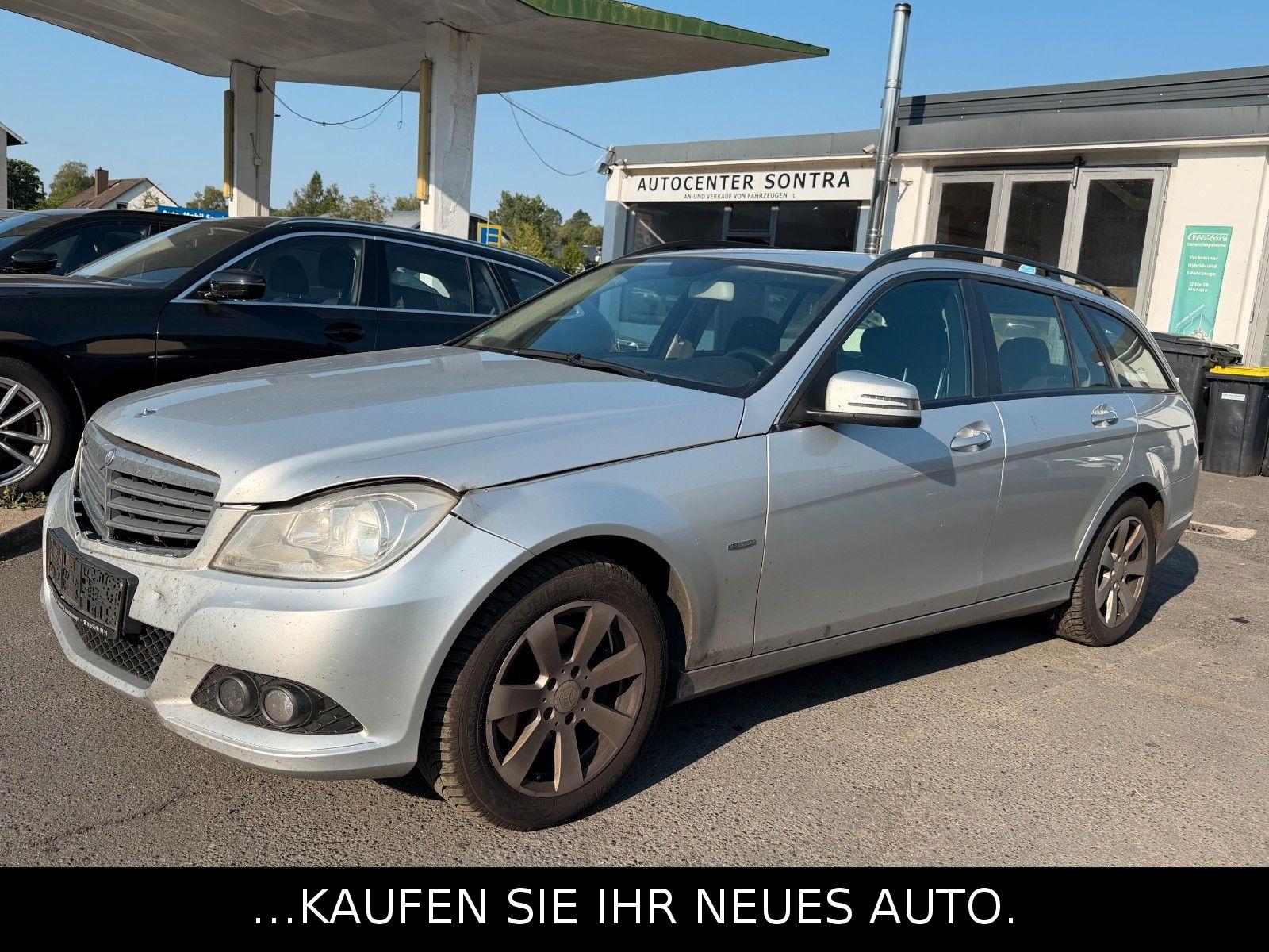 Mercedes-Benz C200, 2012