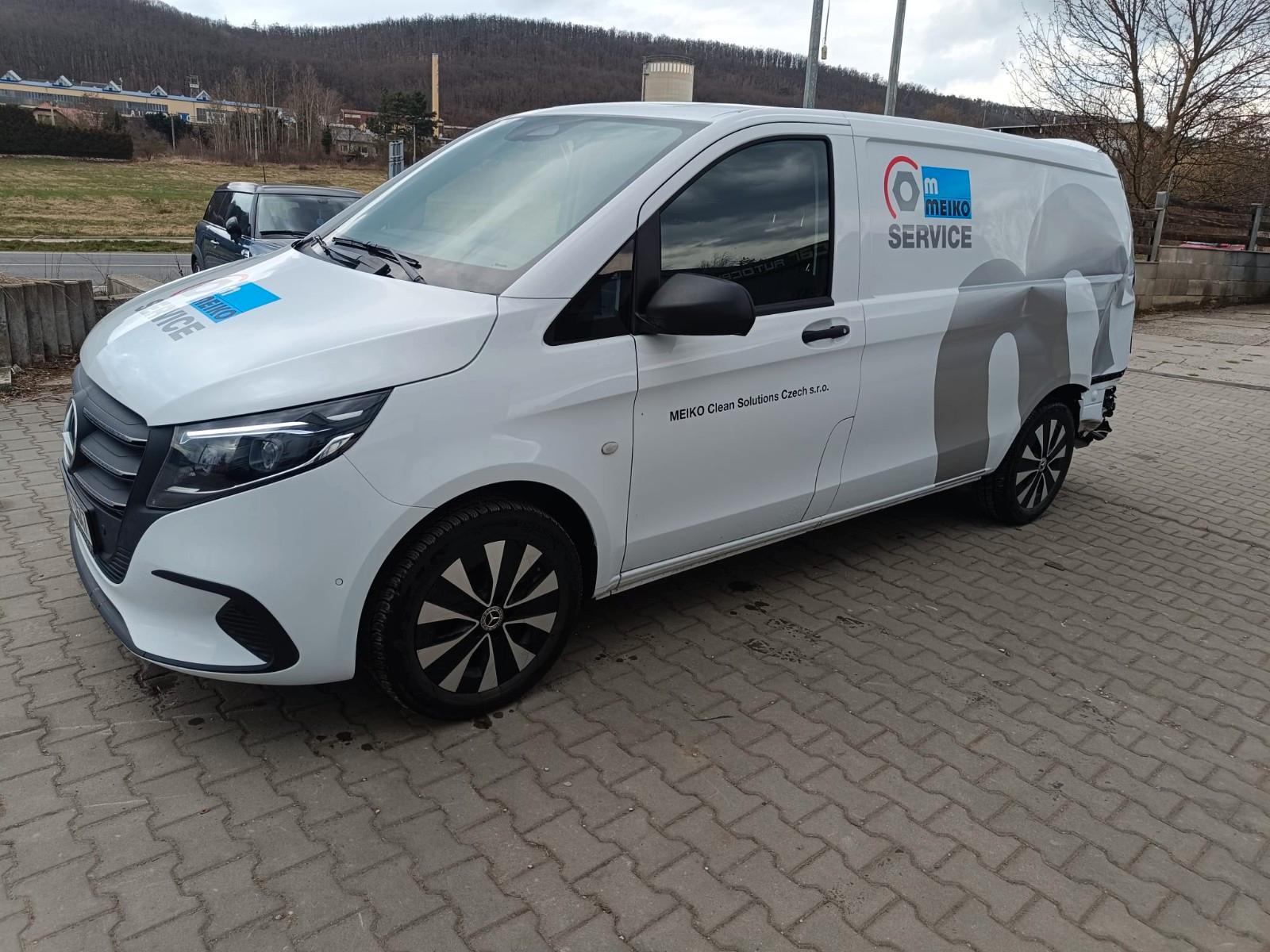 Mercedes-Benz Vito Kasten 116 CDI 4x4 SELECT lang