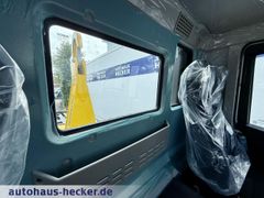 Iveco X-Way AD300X50Z/P HR OFF Abrollkipper P20A