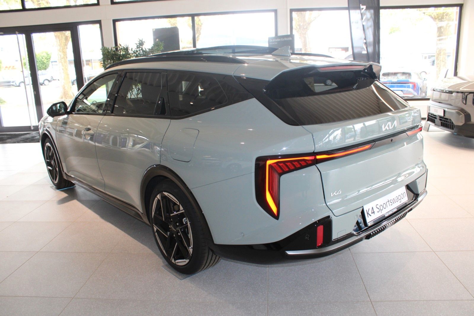 Fahrzeugabbildung Kia K4 1.6 132 kW GT-Line Sportswagon SCHIEBEDACH