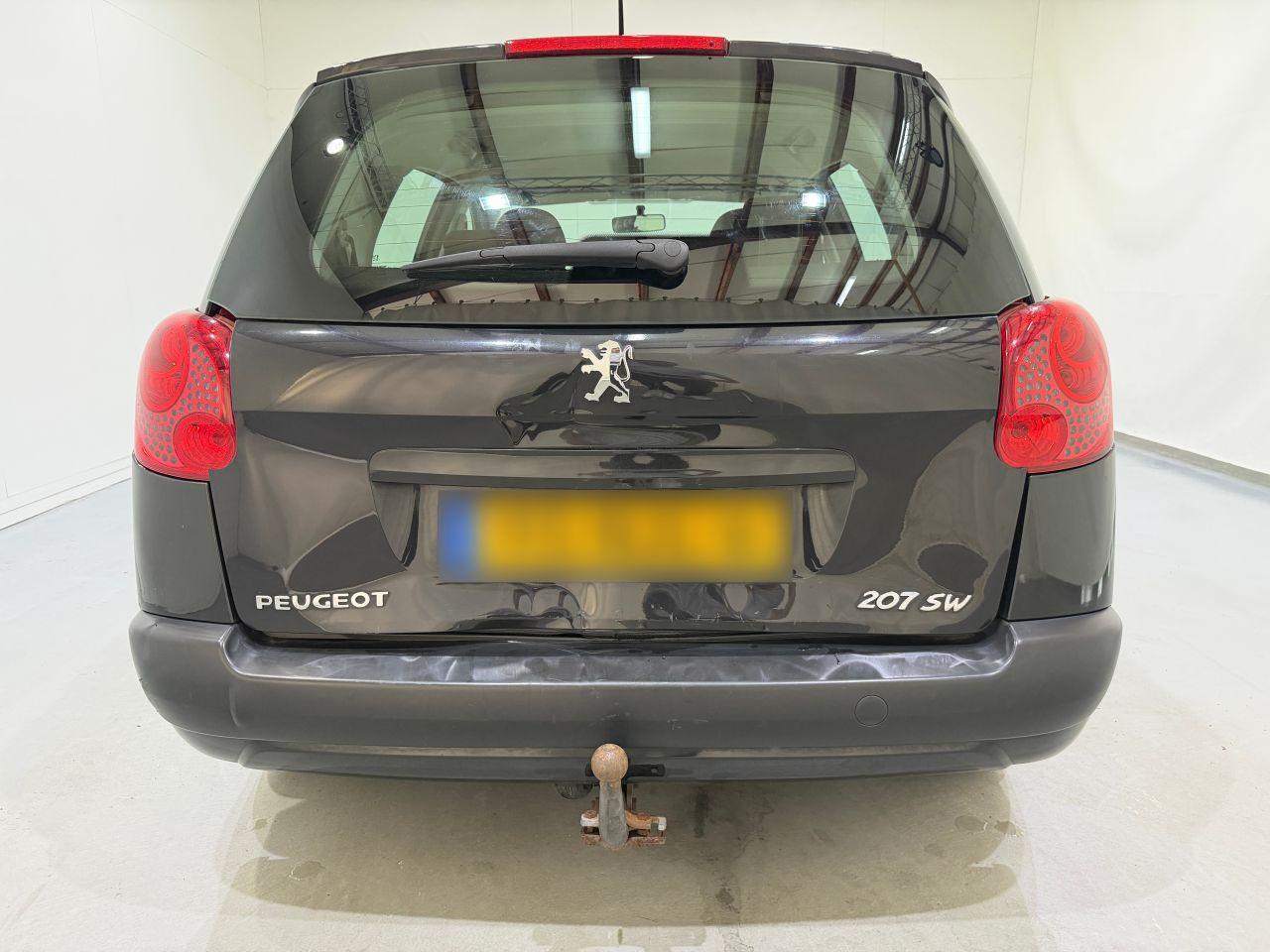 Peugeot 207 2010 — photo 5