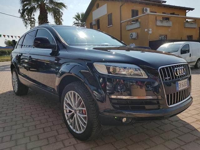 Audi AUDI Q7 3.0 V6 TDI 233CV quattro tiptronic Advan