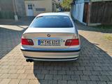 BMW 330i - - BMW 330 aus 2000: 330i