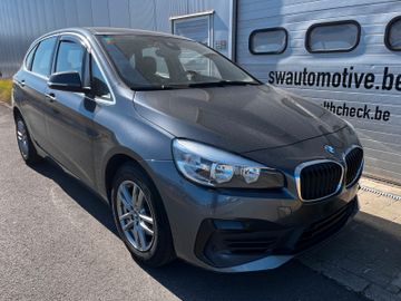 BMW 218 - 1