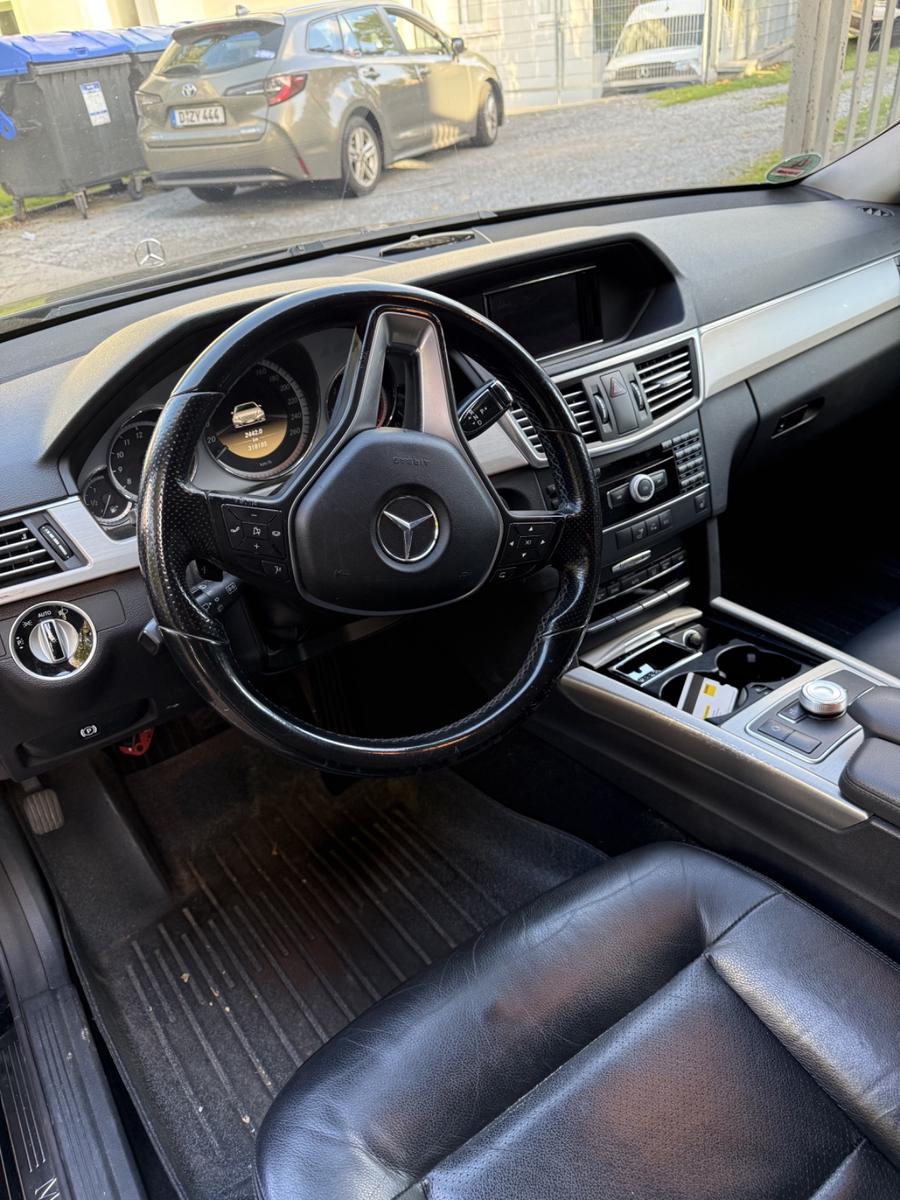 Mercedes-Benz 200 2012 — photo 8