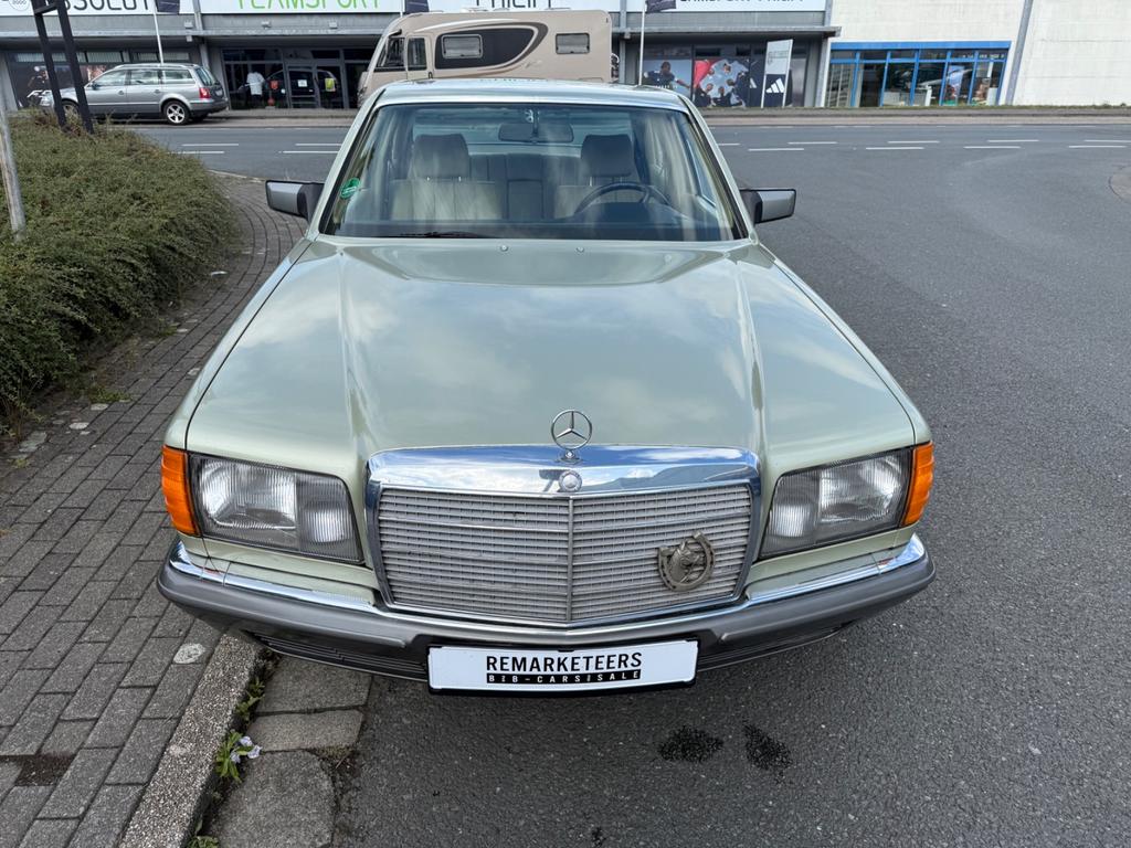Mercedes-Benz 380