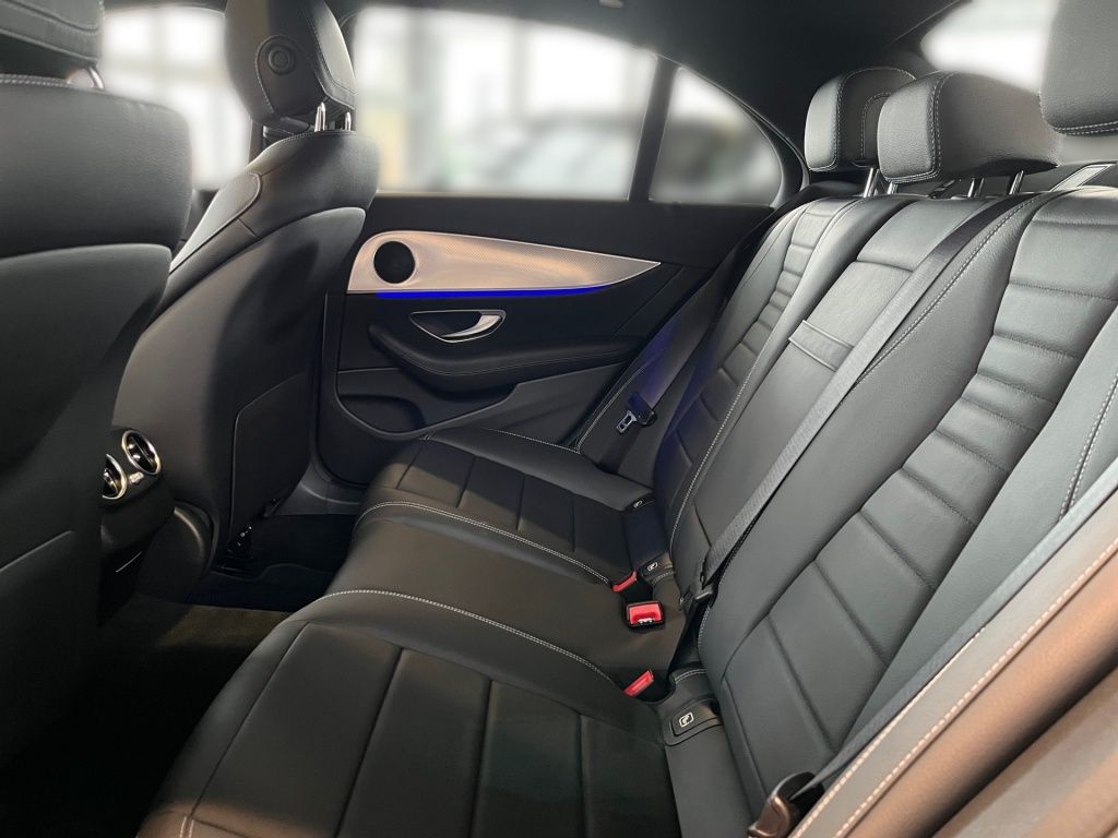 Fahrzeugabbildung Mercedes-Benz E 450 4M Avantg. AHK SDHZ ACC LED Schiebe. 360°