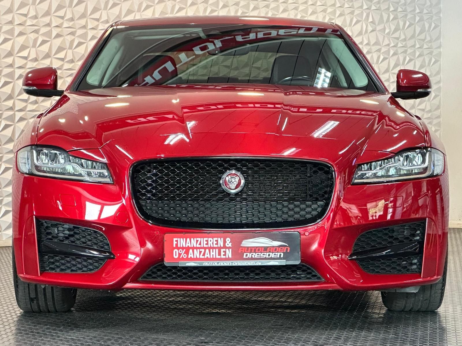 JAGUAR XF R-Sport 25d AWD LED#AHK#NAVI#TEMPO#KLIMA#SHZ - Image 3