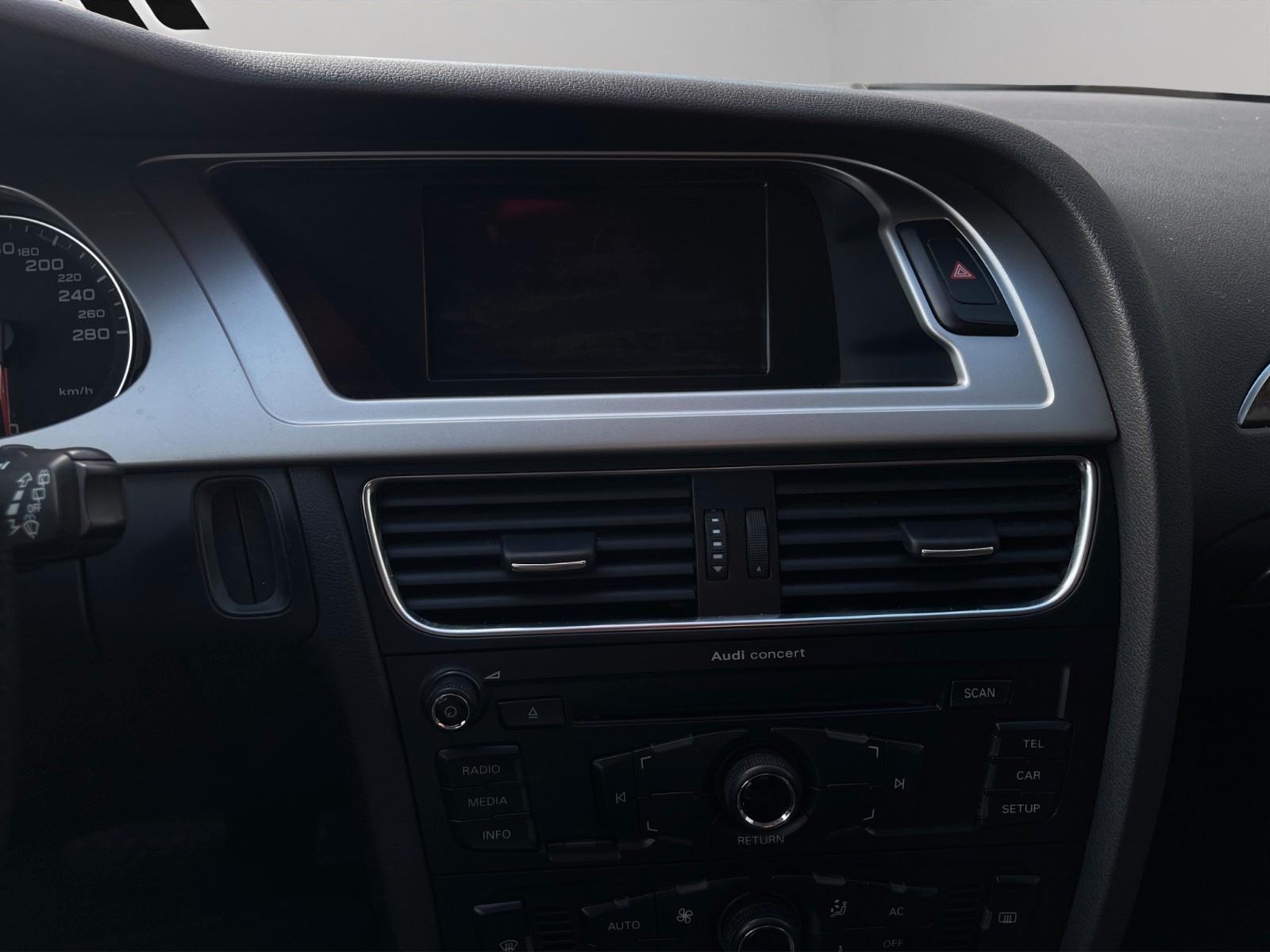 Audi A4 Allroad 3.0 TDI quattro 240 ch • Boîte auto • Xénon Plus • Attelage • Hayon électrique