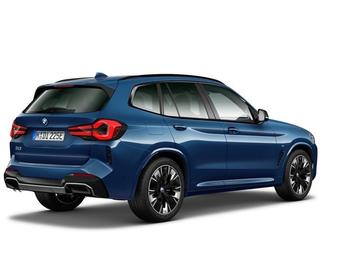 صورة 7 لـ 2024 BMW IX3