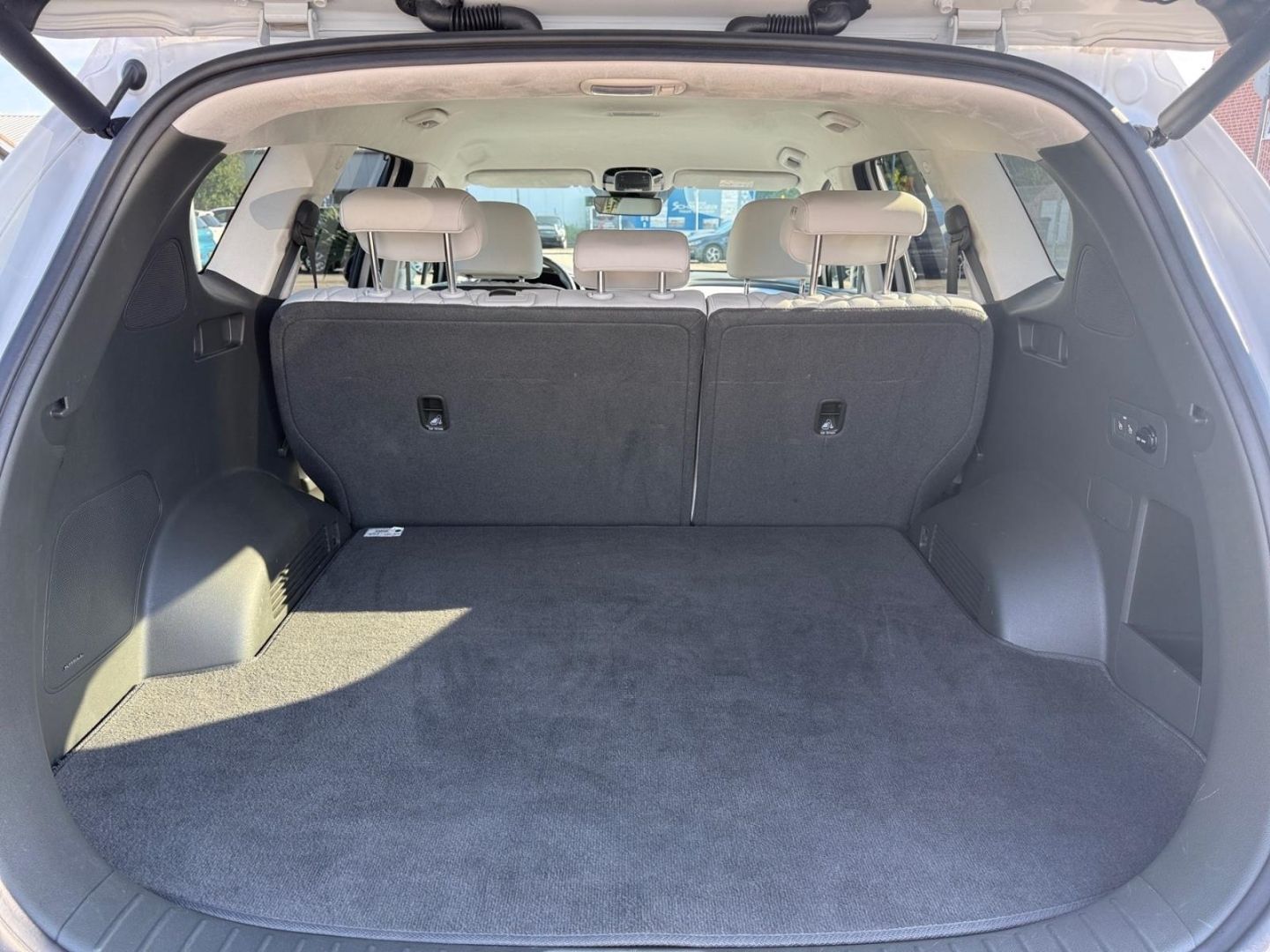 Fahrzeugabbildung Hyundai SANTA FE Signature Plug-In Hybrid Plug-in-Hybrid