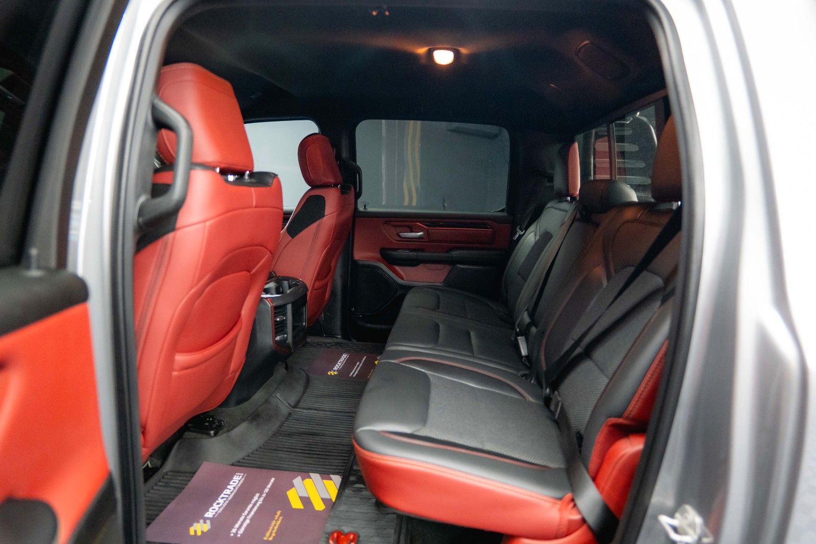 Fahrzeugabbildung Dodge RAM 5.7 V8 HEMI 4x4 REBEL OFFROAD AXLE LOCK 19%