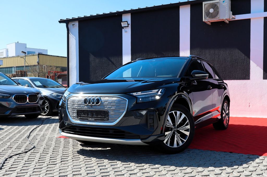 Audi Q4