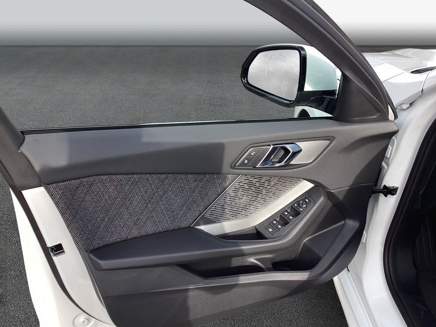 BMW 120 - Bild 20