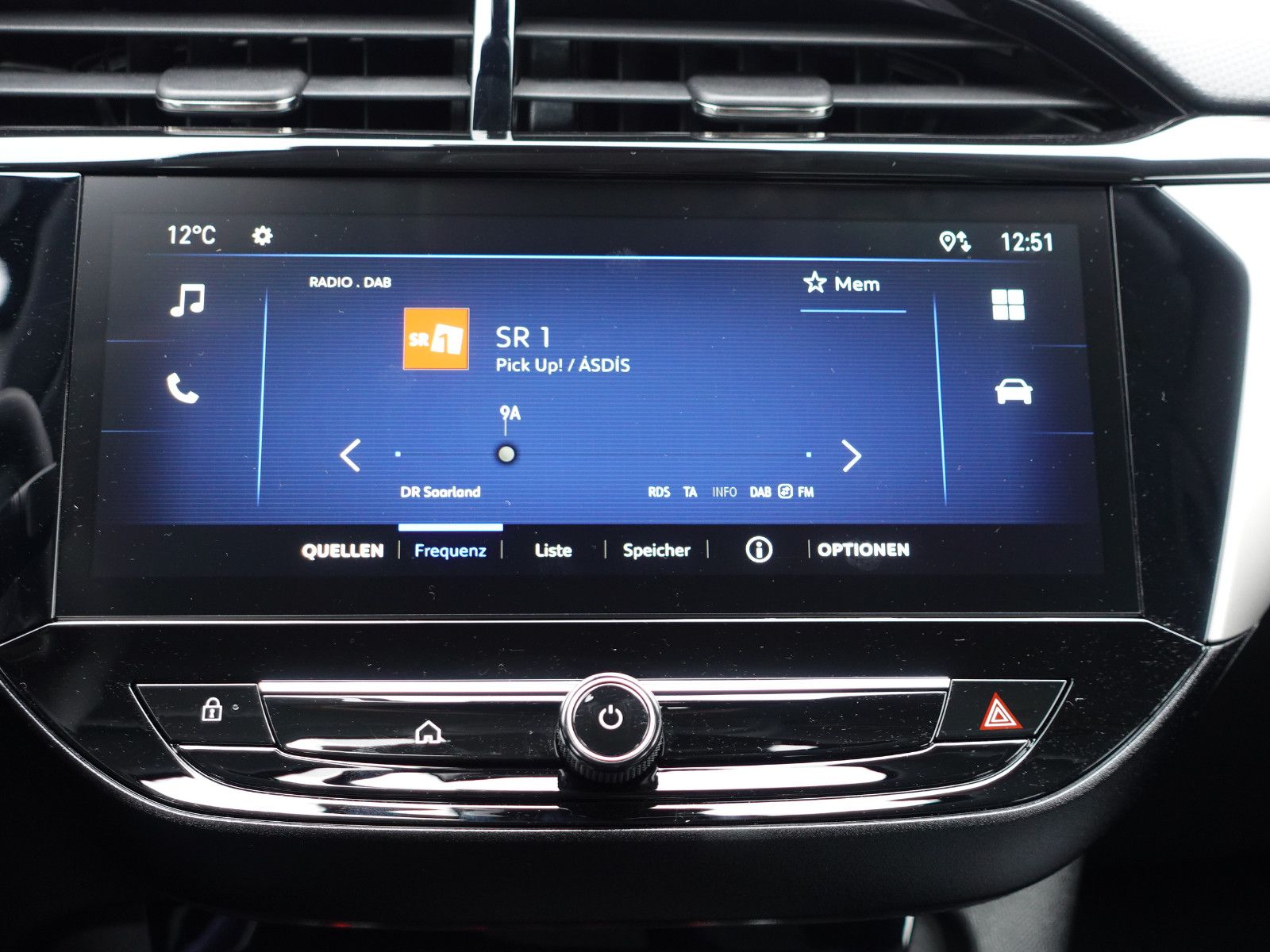 Fahrzeugabbildung Opel Corsa 1.2,Kamera,Allwetter,Sitzhzg,LED,DAB+,Alu