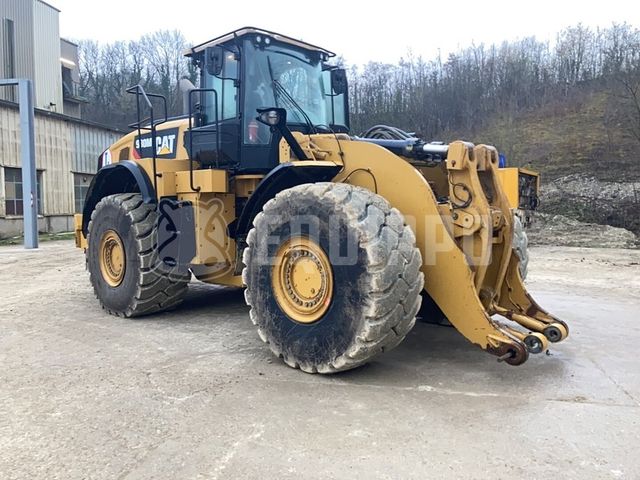 CAT 980M Radlader (mit Schaufel)