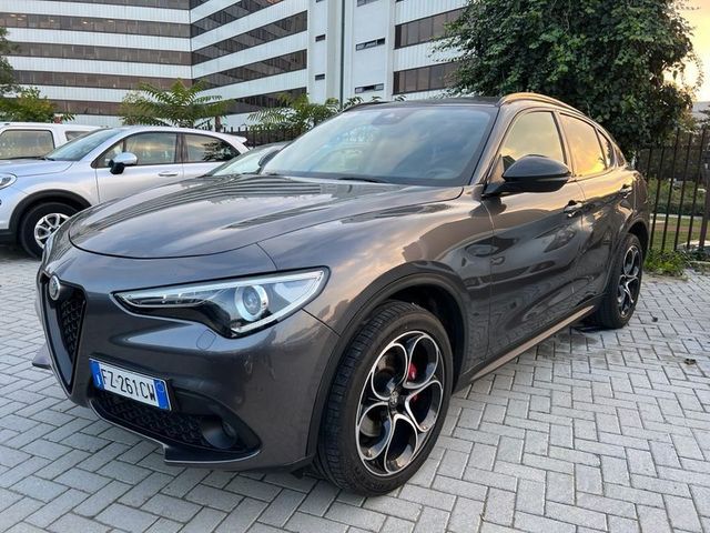 Alfa Romeo Stelvio 2.2 Turbodiesel 210 CV AT8 Q4