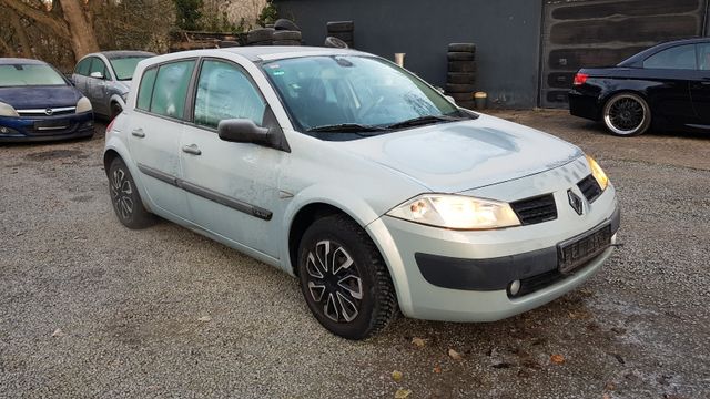 Renault Megane Confort Dynamique 1.4 16V