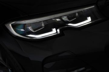 BMW 330d xDrive Touring M Sport PANO HUD RFK AHK 19"