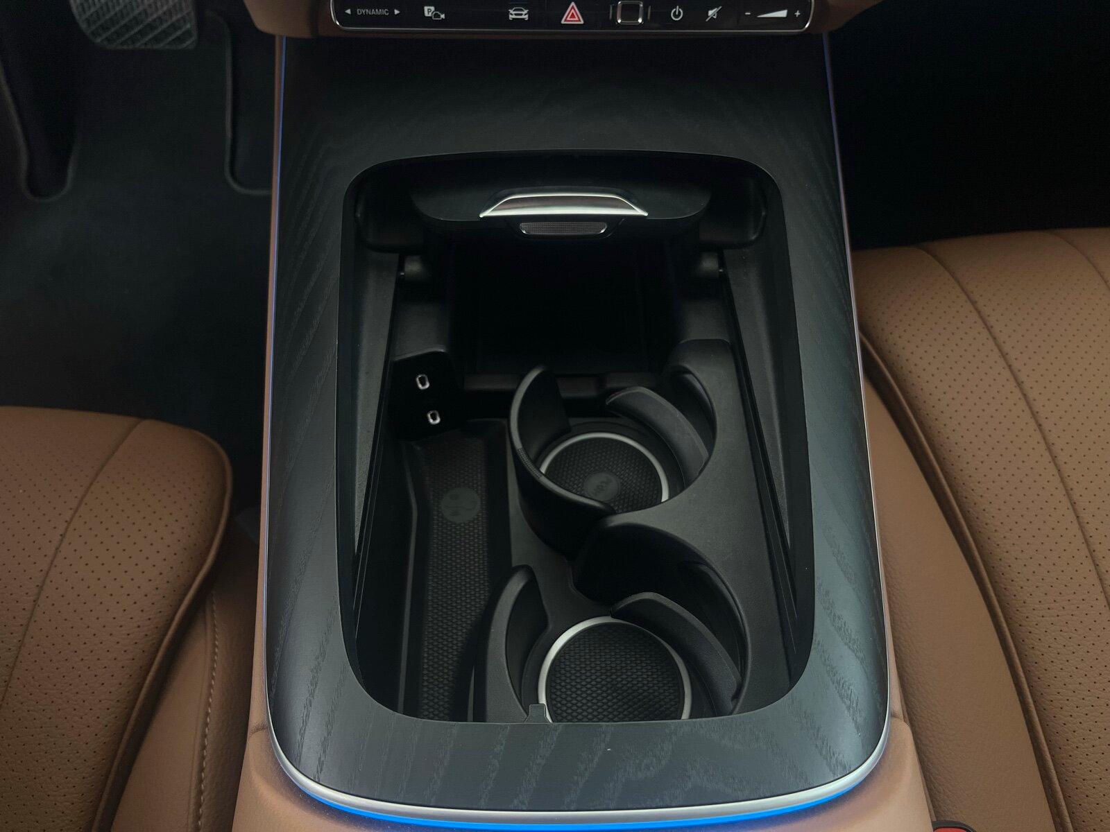 Mercedes-Benz E 220 d T AVANTGARDE/Distronic/Memory/Kamera/AHK