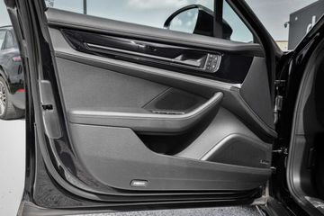 Porsche Panamera - 10