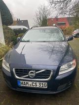 Volvo V70 T4  Powershift Momentum Momentum - Volvo V70 mit Benzin-Antrieb