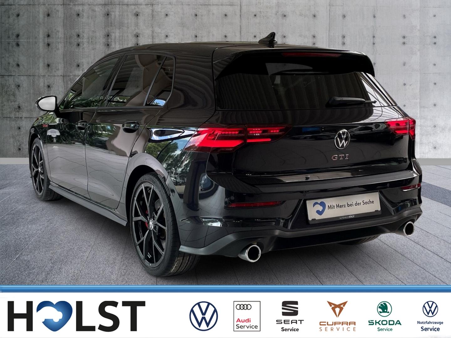 Volkswagen Golf GTI VIII 2.0TSI OPF IQ.LIGHT BUSINESS 19 ES