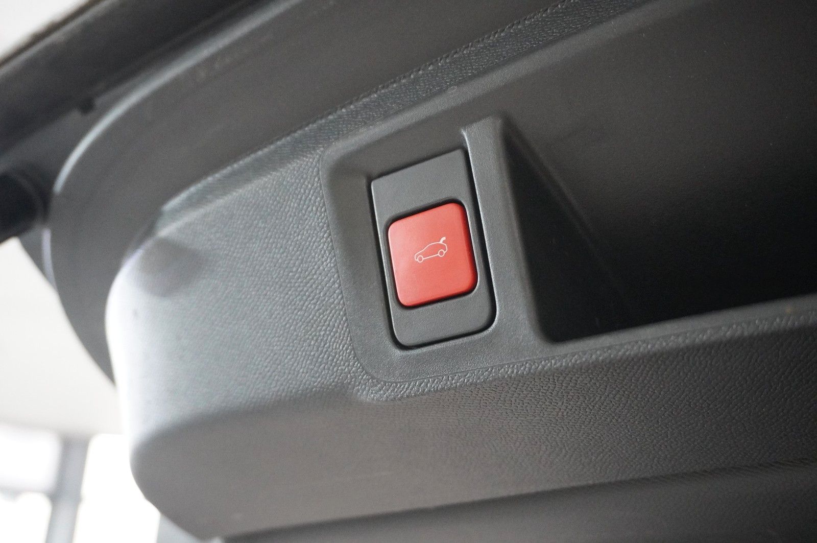 Fahrzeugabbildung Opel Astra L ST 1.5D ULTIMATE NAVI/LED/360°/PANO./DAB