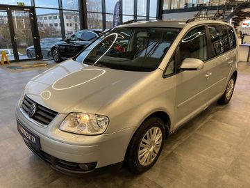 Volkswagen Touran Trendline*7 SITZER*AHK*TEMPOMAT*PDC*