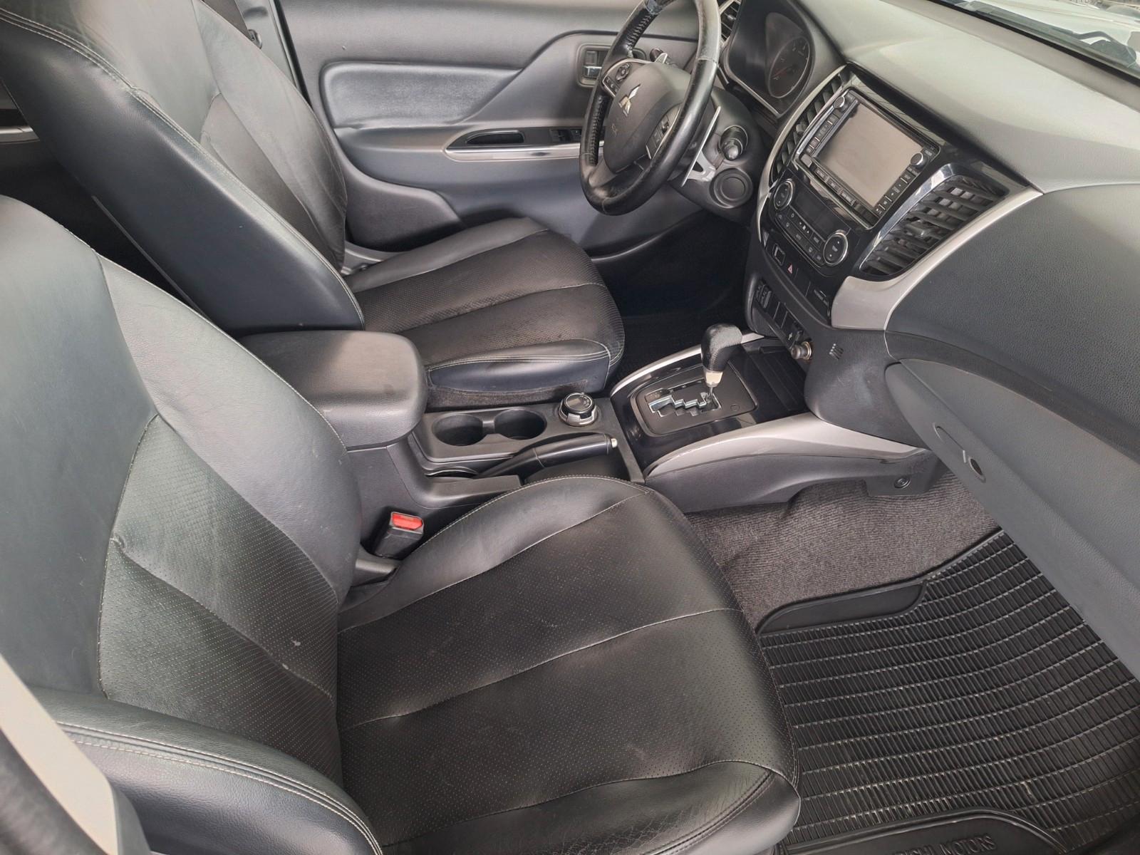 Mitsubishi L200 Top Doppelkabine 4WD/Kamera/AHK