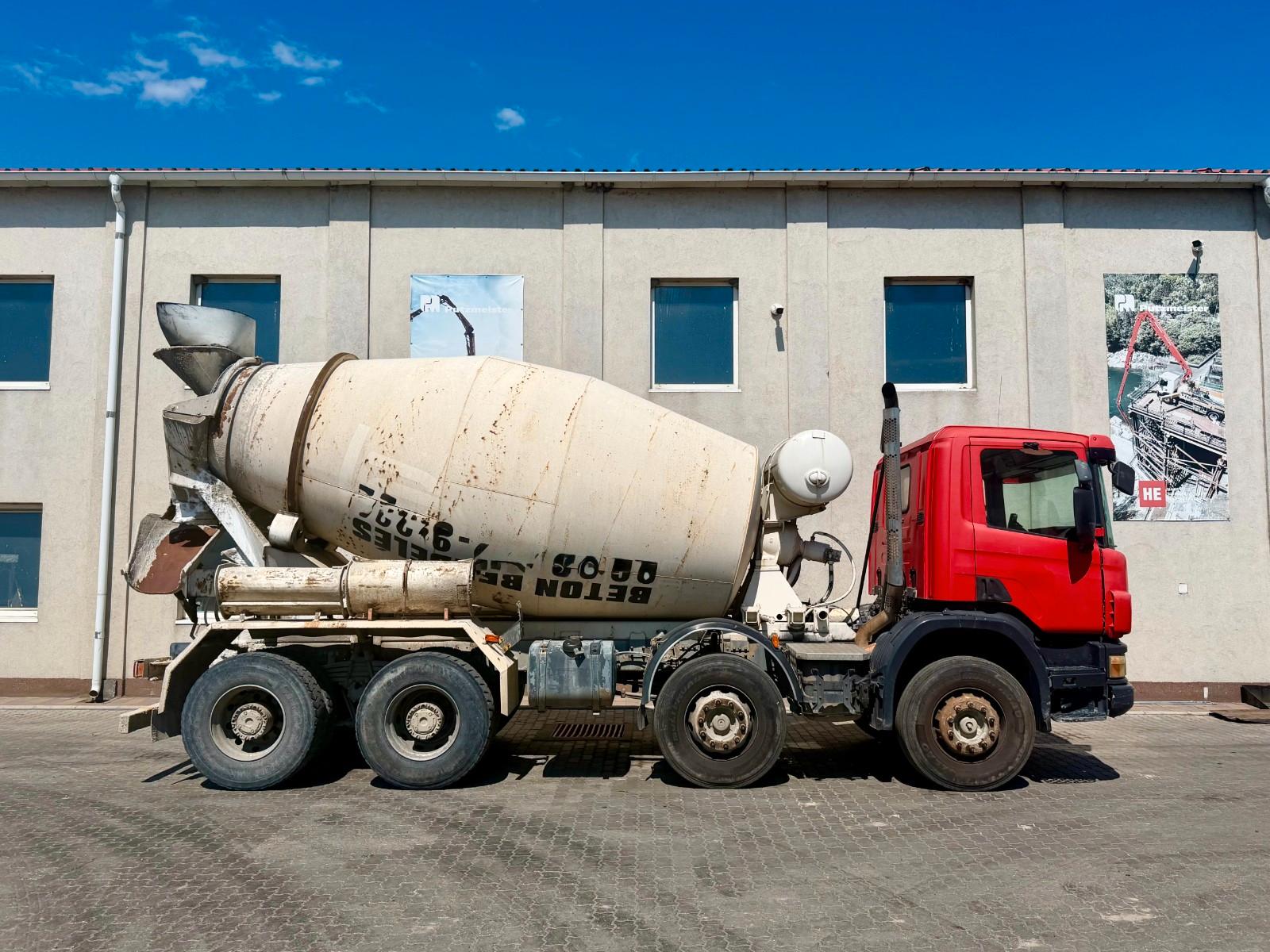Scania P 124 CB 8x4 + Liebherr 9m3