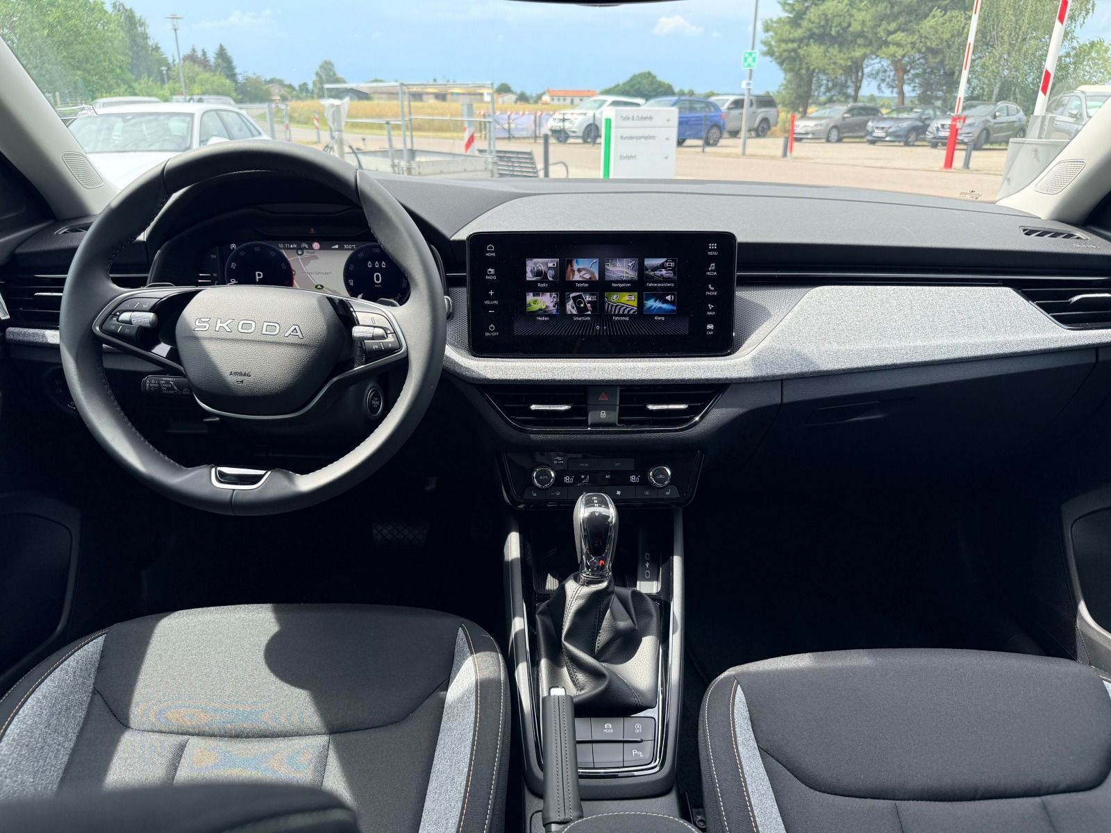 Fahrzeugabbildung SKODA Scala 1.5 TSI Balance OPF