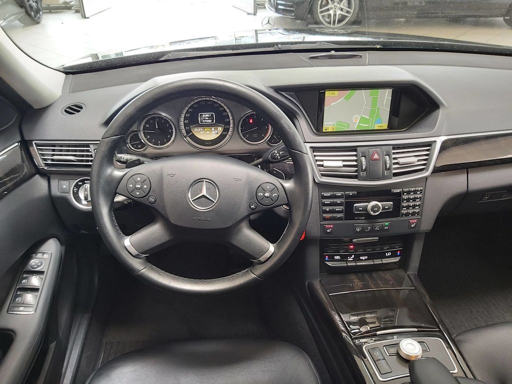 Mercedes-Benz E 300 CDI AVANTGARD LEDER TOTW KAMERA COMAND AHK
