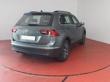 Volkswagen Tiguan - 2