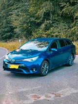 Toyota Avensis Touring Sports 1.8 VVT-i - gebrauchte Toyota Avensis aus dem Jahr 2016