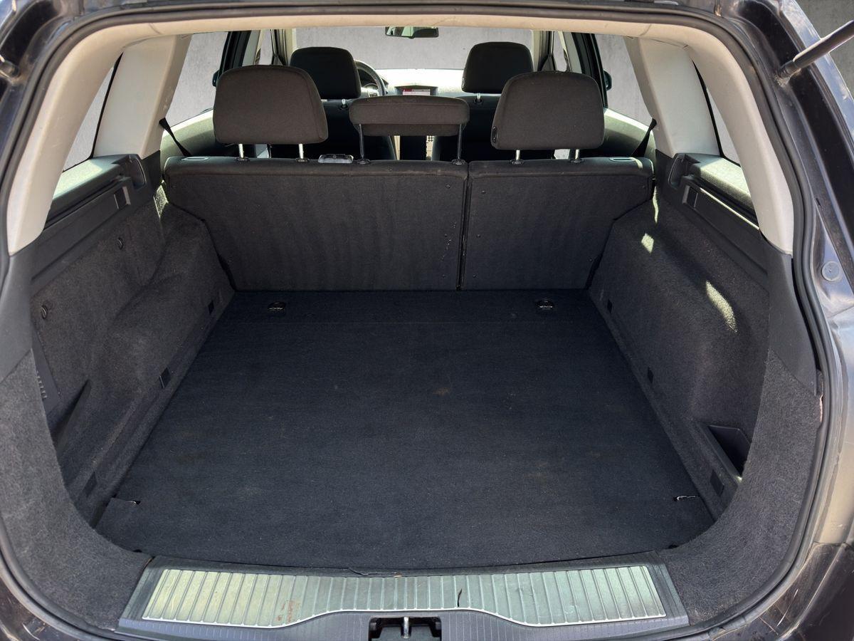 Opel Astra 2007 — photo 17