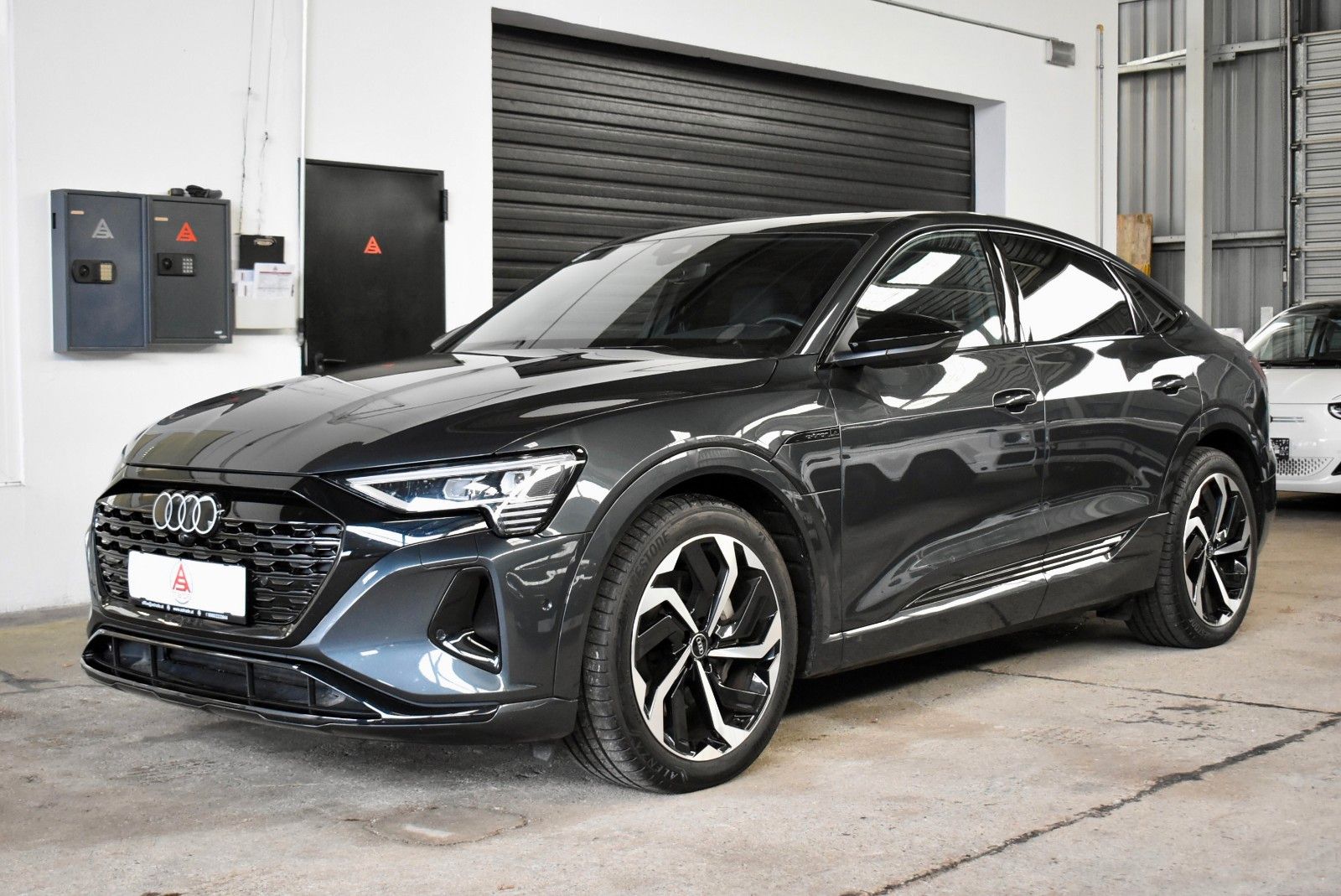 Audi Q8 e-tron 55 Sportback quattr/Panorama/AHK/B&O imagem 3