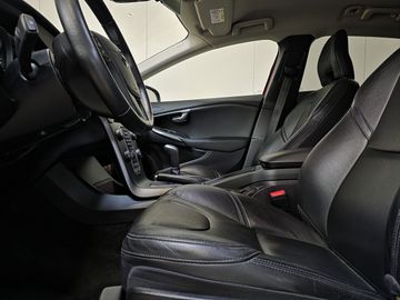 Volvo V40 - 9