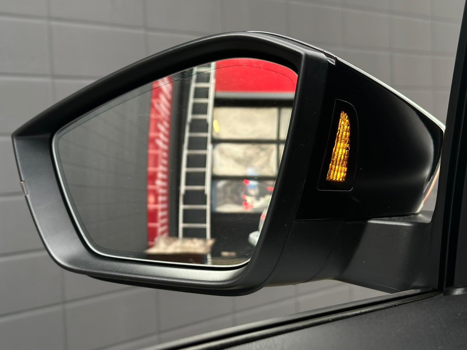 SKODA Kamiq 1.0TSI MONTE CARLO* MATRIX#PANO#AHK#KEYLES - Image 22