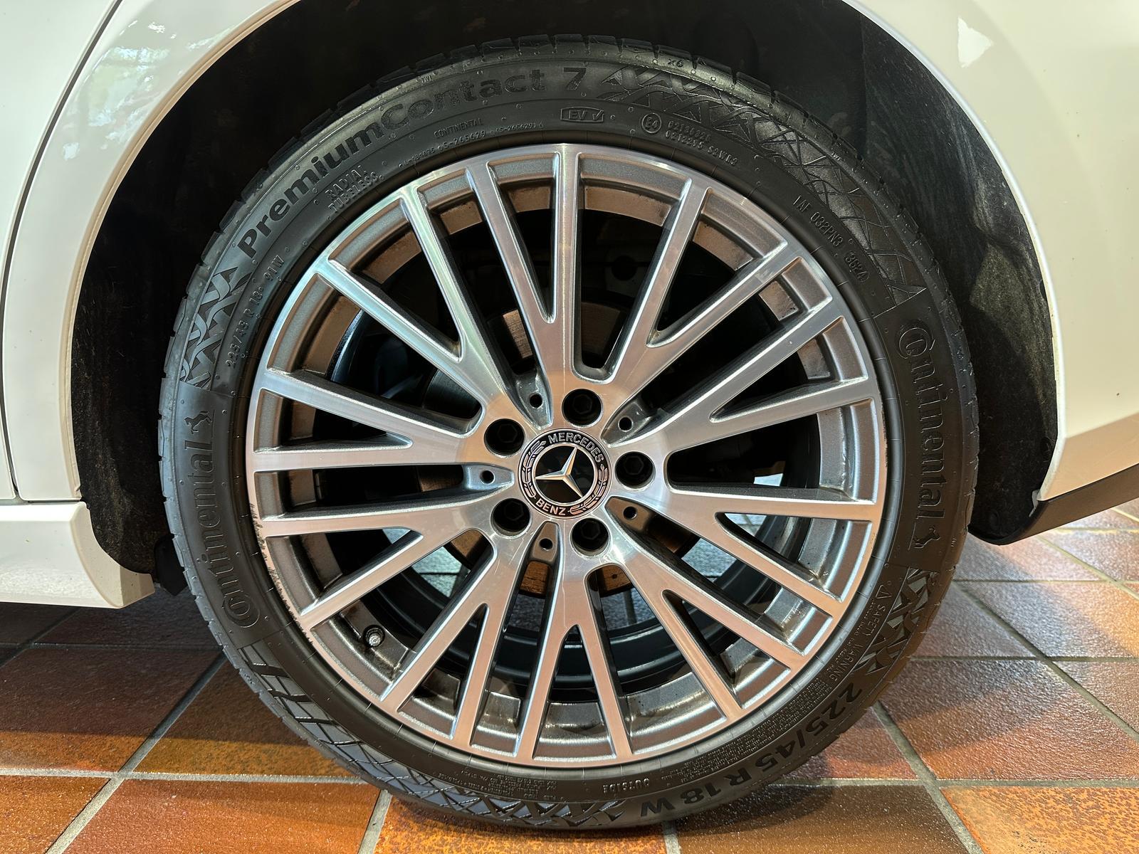 Mercedes-Benz B 200d 8G URBAN MBUX+ LED AHK EASYPACK LEDER SHZ